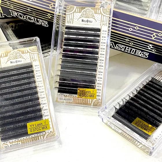 Cílios YY New Show Volume Brasileiro Extensão 0.07 Curvatura D Mix 8-14mm Premium Pronta Entrega