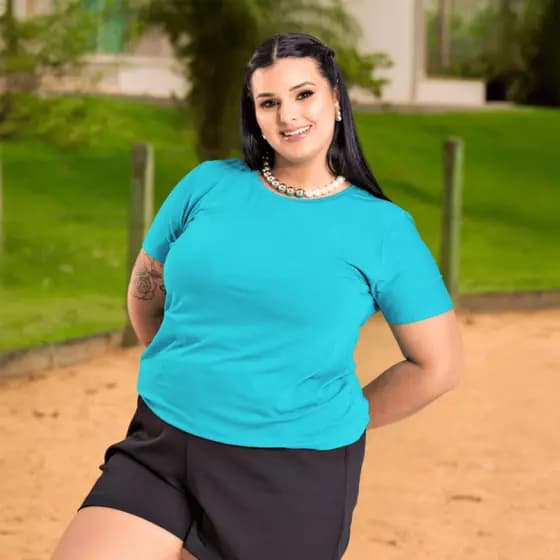 T-Shirt Feminina Plus Size G1 a G8 Viscolycra Gola Redonda Azul - Casual Esportiva Soltinha