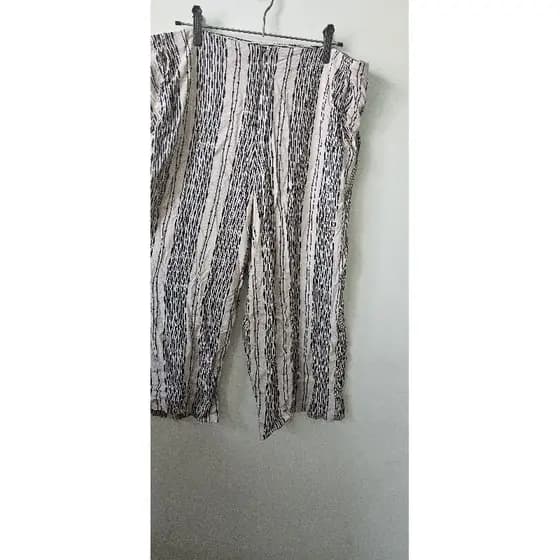 Calça social GG.