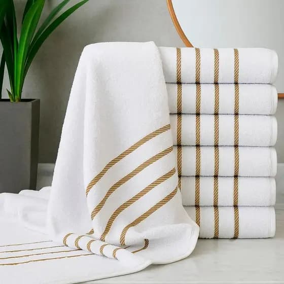 Toalha de Banho Dubai 70x130 330g/m² 100% Algodão Macia Alta Absorção