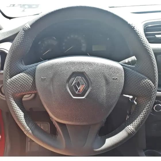 capa de volante costurada sandero/logan/duster 2015+