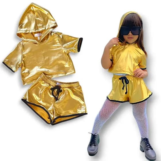 Conjunto Infantil Menina Mini Blogueirinha Dourado Metalizado Modinha Estilosa Blusa e Short Cirré