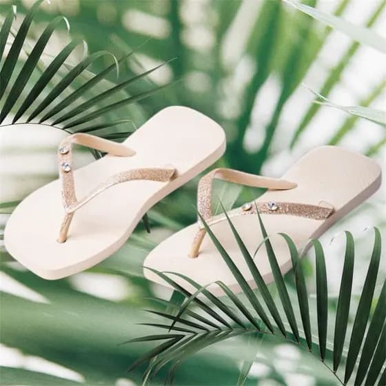 Chinelo Feminino Rasteirinha Sandália Casual com Glitter Leve Confortável Elegante