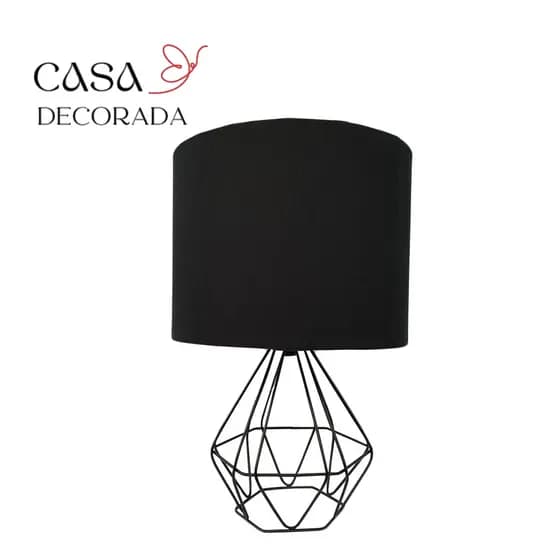 Abajur Diamante Aramado Luminária Para Mesa Com Cúpula De Tecido.