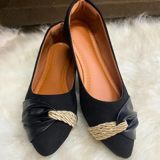 Sapatilha Feminina Confortável Bico Fino Cordão Preto Trançado Elegante