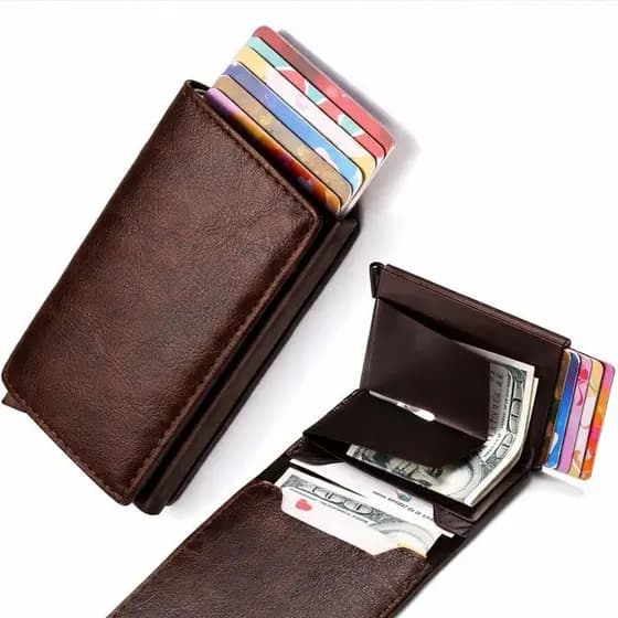 Carteira Masculina Slim Couro com Porta Cartão Automático Pop-Up Antifurto RFID – Design Moderno e Compacto