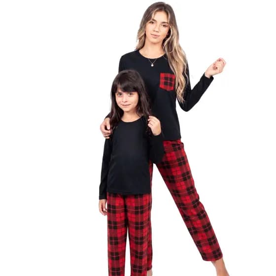 2 Pijamas Inverno Longo Mãe E Filha Estampado Mulher Maravilha Netflix/ Tal mãe Tal Filha