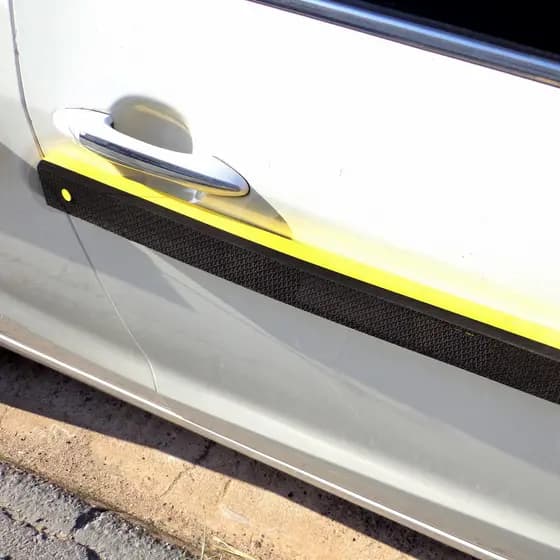 Friso protetor para portas de carros magnético removível - PROTECARS