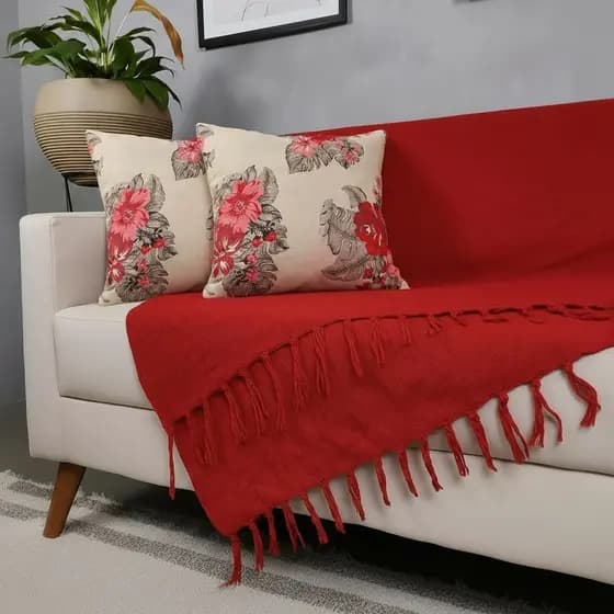 Kit Manta Para Sofá Vermelho + 2 Capas De Almofada Com Zíper