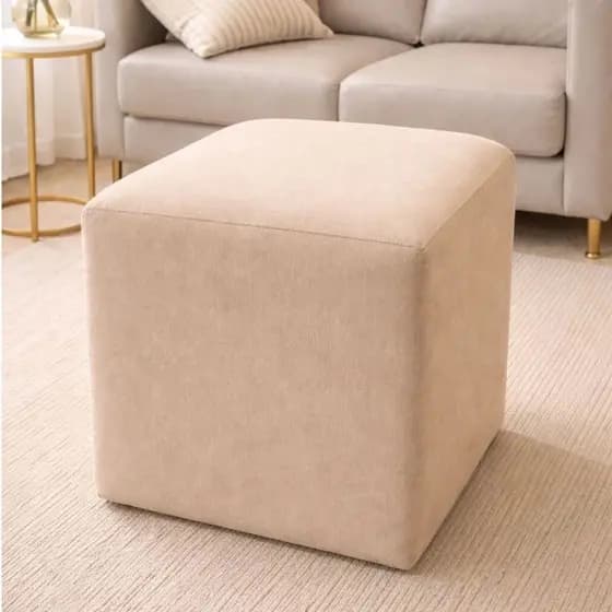 puff quadrado decorativo