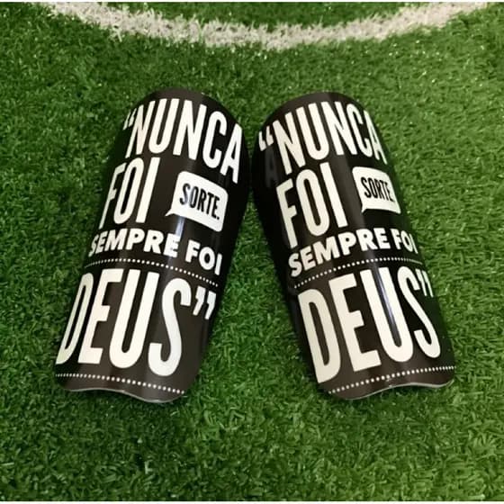 Caneleira Personalizada Futebol Fustal “Nunca foi Sorte, Sempre foi Deus”