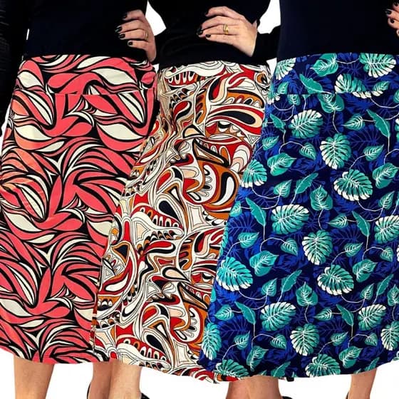 Kit 3 Saias Midi Feminina Moda Evangélica Cores e Estampas Sortidas Casual Elegante