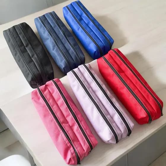Estojo Escolar Nylon C/2 Zíper Material Escolar-- ESTOJO ESCOLAR 2025-(2 ZÍPER)