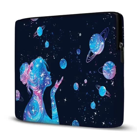 Capa Case Pasta Maleta Notebook Neoprene Vários Tamanhos Menina Galáxia.