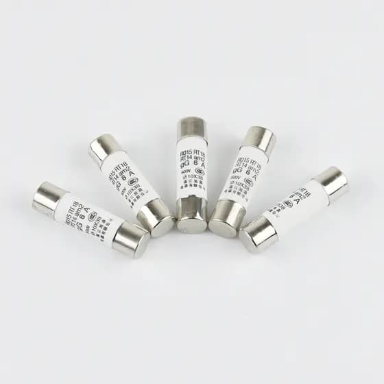 10 Fusível pra Energia Fotovoltaica ( Energia Solar ) 10x38mm 10A 15A 16A 20A 25A 30A 32A