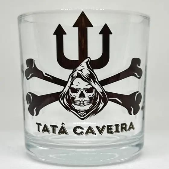 COPO DE WISKY E BEBIDAS EXÚ TATA CAVEIRA UMBANDA QUIMBANDA E CANDOMBLÉ VIDRO 260ML