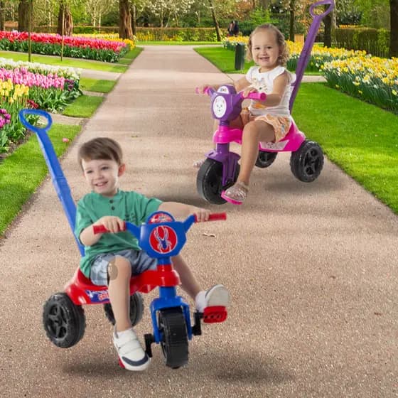 Motoca Triciclo Com Pedal Infantil Kemotoca Menino e Menina Empurrador Carrinho Para Criança Pequena