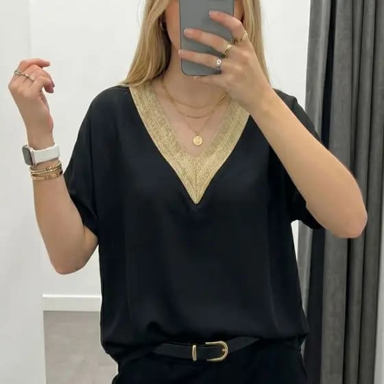 Blusa Feminina Decote V Lurex Básica Manga Curta Social Festa Tecido Leve Elegante