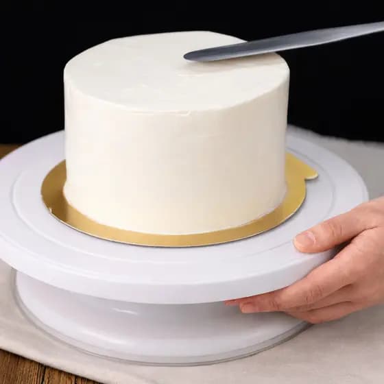 Boleira Bailarina Giratória para Bolos 27,5cm Prato Giratório Boleira para Confeitaria e Decoração