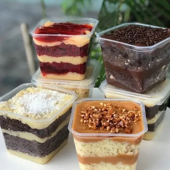 20 Unid Pote Quadrado 250ml com Tampa – Embalagem Para Sobremesa, Bolo no Pote, Doces e Salgados