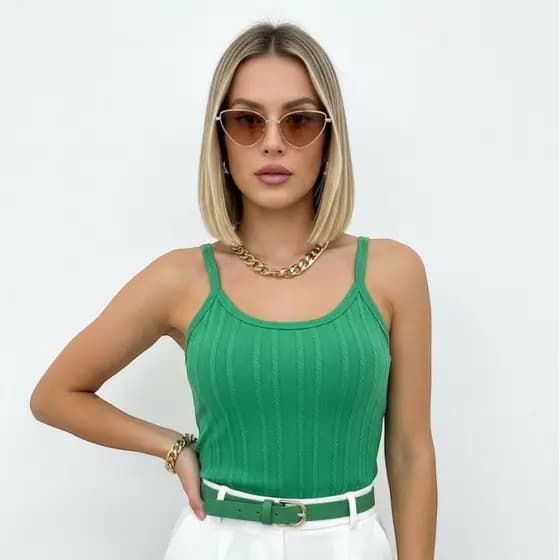 Kit Com 3 ou 4 Regatinhas Feminina Com Bojo Alcinha Canelada Tendencia 2026