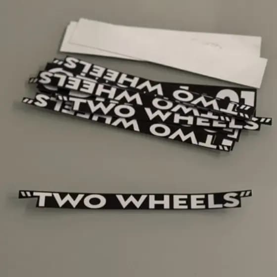 Adesivo Two Wheels ( Duas Rodas ) para capacetes, Motos e decoração, Adesivo premium com película