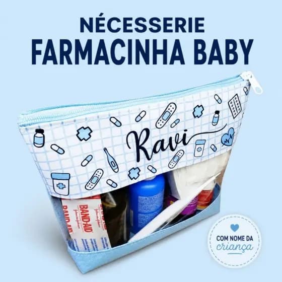 Nécessaire Farmacinha baby personalizada com nome da criança.