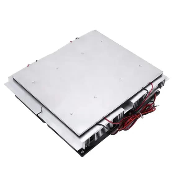 ERYUE 240W Semiconductor Refrigeration Peltier Cold Plate Cooler com ventilador estável e baixo ruído para soluções de