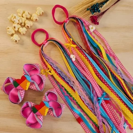 Parzinho Laço Junino Infantil Xadrez Delicado com Tassel em Fitas Laço de Menina Caipira Copa Luxo