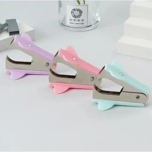 Removedor de Grampos DANTAS Mini Portátil Manual Tira Grampo Escritório Escolar Prático Compacto