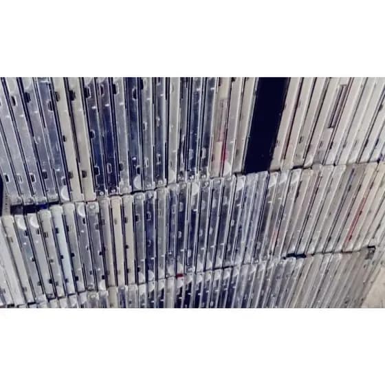 CDS ORIGINAIS NACIONAIS E INTERNACIONAIS VARIADOS - DIVERSAS BANDAS E ARTISTAS