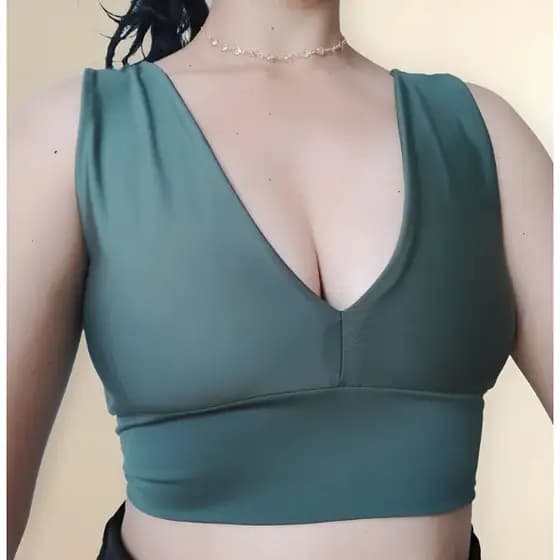 Cropped Feminino Decote V com Laço nas Costas - Suplex Veste até 48 Decote V Ajustável Alta Sustentação dos Seios