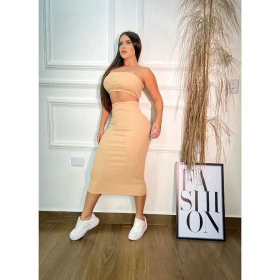 conjunto Saia Mid + top tomara que caia verão