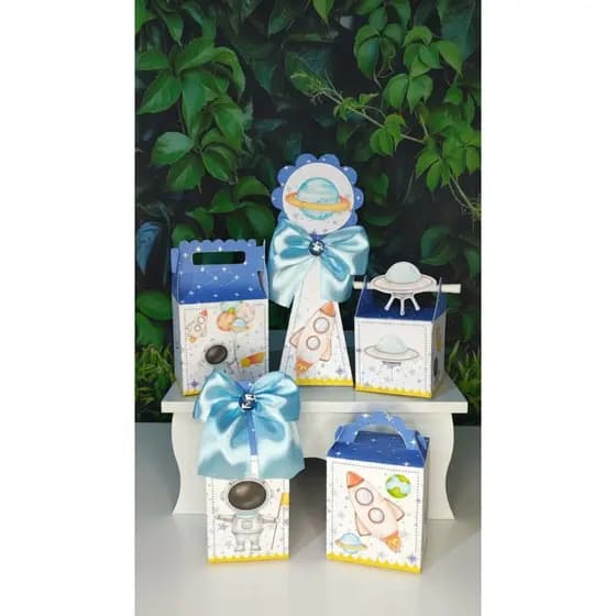 Kit Caixinhas Personalizadas Astronauta Menino/Lembrançinha de Festa/Festa Infantil