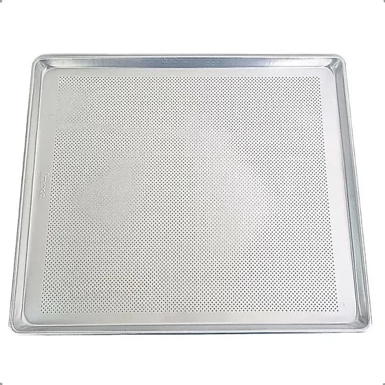 Assadeira Alumínio Forma Retangular 58x70x3,5cm Perfurada Estampada Imeca Pães Massas Doces Assados