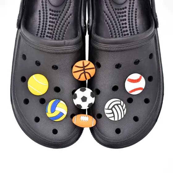 Encantos De Sapato Para Tamanco Decoração Decorações Pinos Novo Colorido Jogos De Bola Basquete Futebol Botão