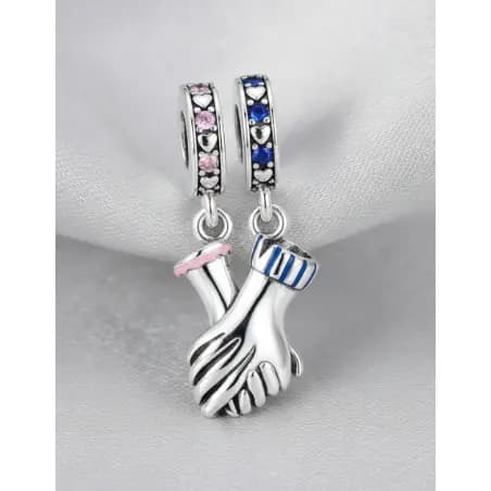 Berloque Pingente Para Pulseira Bracelete Prata Mãos Casal Dupla Namorados Casados Homem Mulher Amor