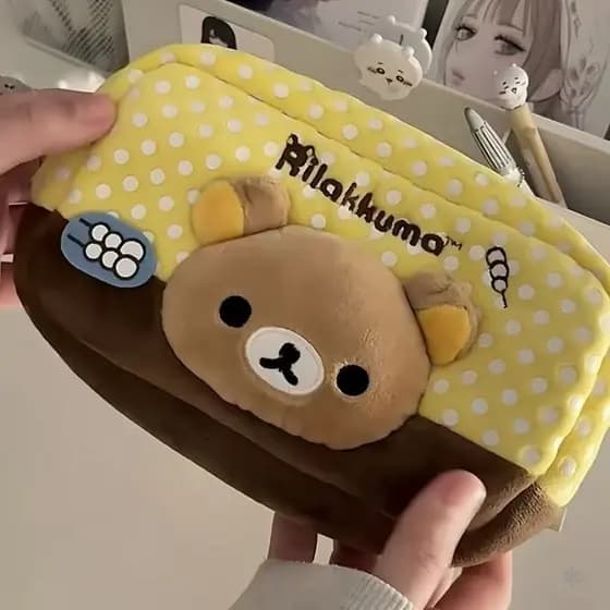Estojo de Pelúcia Rilakkuma com Bolinhas - Estilo Japonês, Grande Capacidade, Necessaire Escolar Fofa
