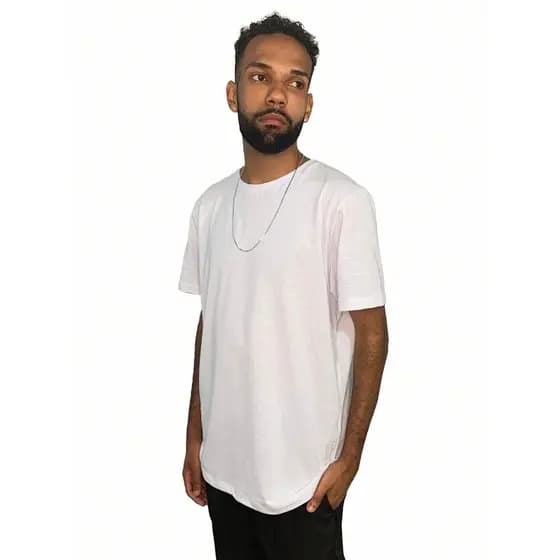 Camiseta Basica Preta Lisa sem estampa Plus Size