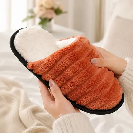 Pantufa LUXO Quentinha Unissex Pelúcia Macia Antiderrapante Confortável Masculina Feminina Casa Frio
