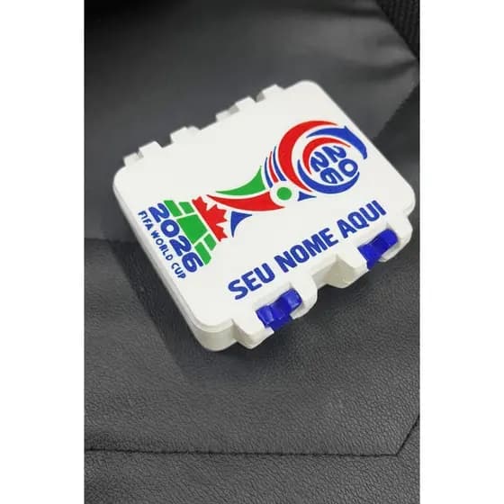 Porta Figurinhas Copa do Mundo 2026 | Personalizado com Nome | Cabem até 500 figurinhas l Versão Branca ou Rosa