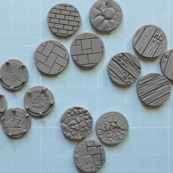 Bases para Miniaturas RPG e Board Games – Lisa ou Texturizada e Tematizada