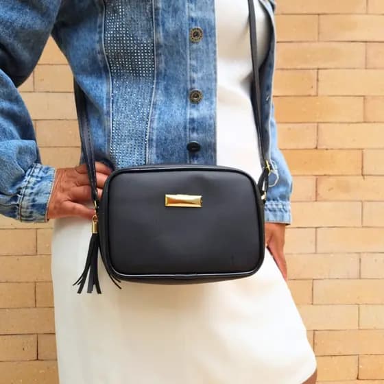 Bolsa Feminina Quadrada Preta Média De Ombro Transversal Envio Imediato
