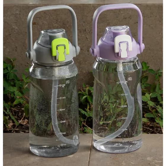 Garrafa Academia Grande 1,5L 1500ml Squeeze Com Canudo Alça e Trava Tampa Esportiva Fitness