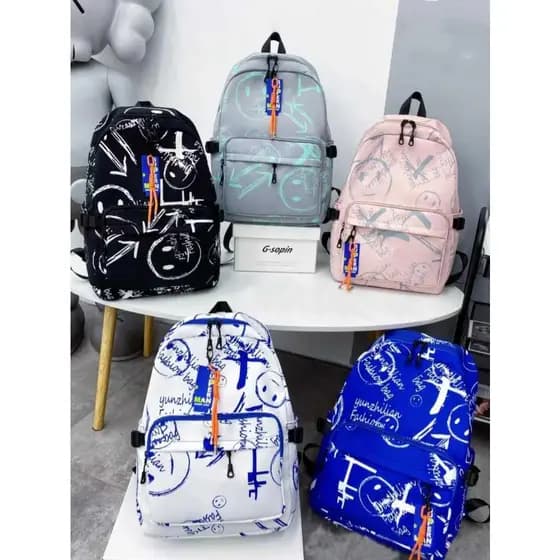 Mochila Infantil Adulta Com Ajustes e Bolsos Externos Rabisco Emoji Smile Radical Aesthetic