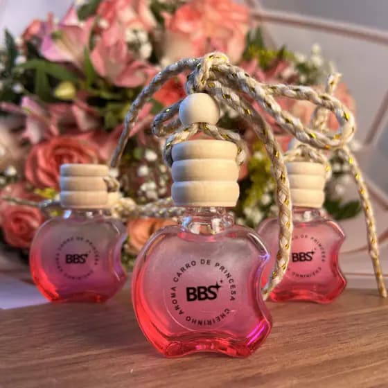 Kit 3 Aromatizantes Carro de Princesa | Perfume Feminino p/ Carro & Casa | Cheirinho Importado