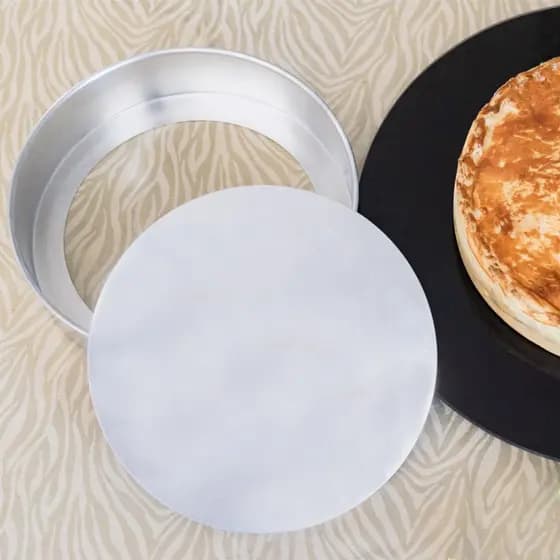 Forma/Assadeira de Bolo Redonda em alumínio com Fundo Removível nº15, 18 , 20, 23 ,25, 30 e 35.