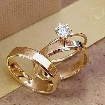 Par De Aliança Casamento Noivado Banhada A Ouro 18k Chanfrada Fina 4mm