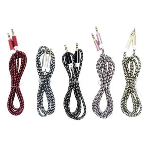 Cabo Auxiliar Para Celular Carros Audio Devices Reforçado P2 1.5