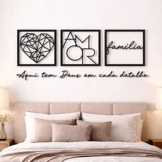 Quadro decorativo Família Coração Geométrico Amor Frase Aqui tem Deus em cada detalhe Decoração